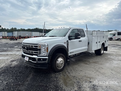2025 Ford F-450 XL 4x4 Extended Cab Ciężarówka użytkowa