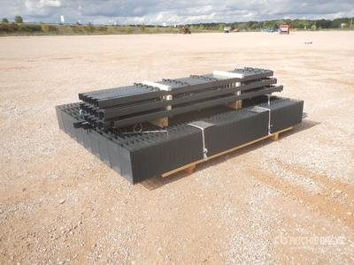 Qte De Clotures (Non Utilise) 75 M 2.03 m x 2.50 m Qty Of Site Fence (Unused)