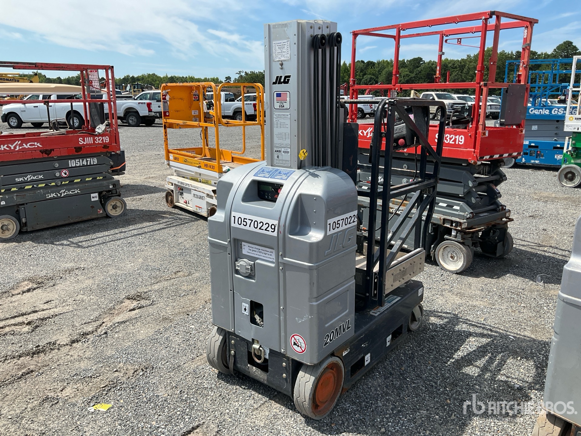 2017 JLG 20MVL Vertical Mast Lift