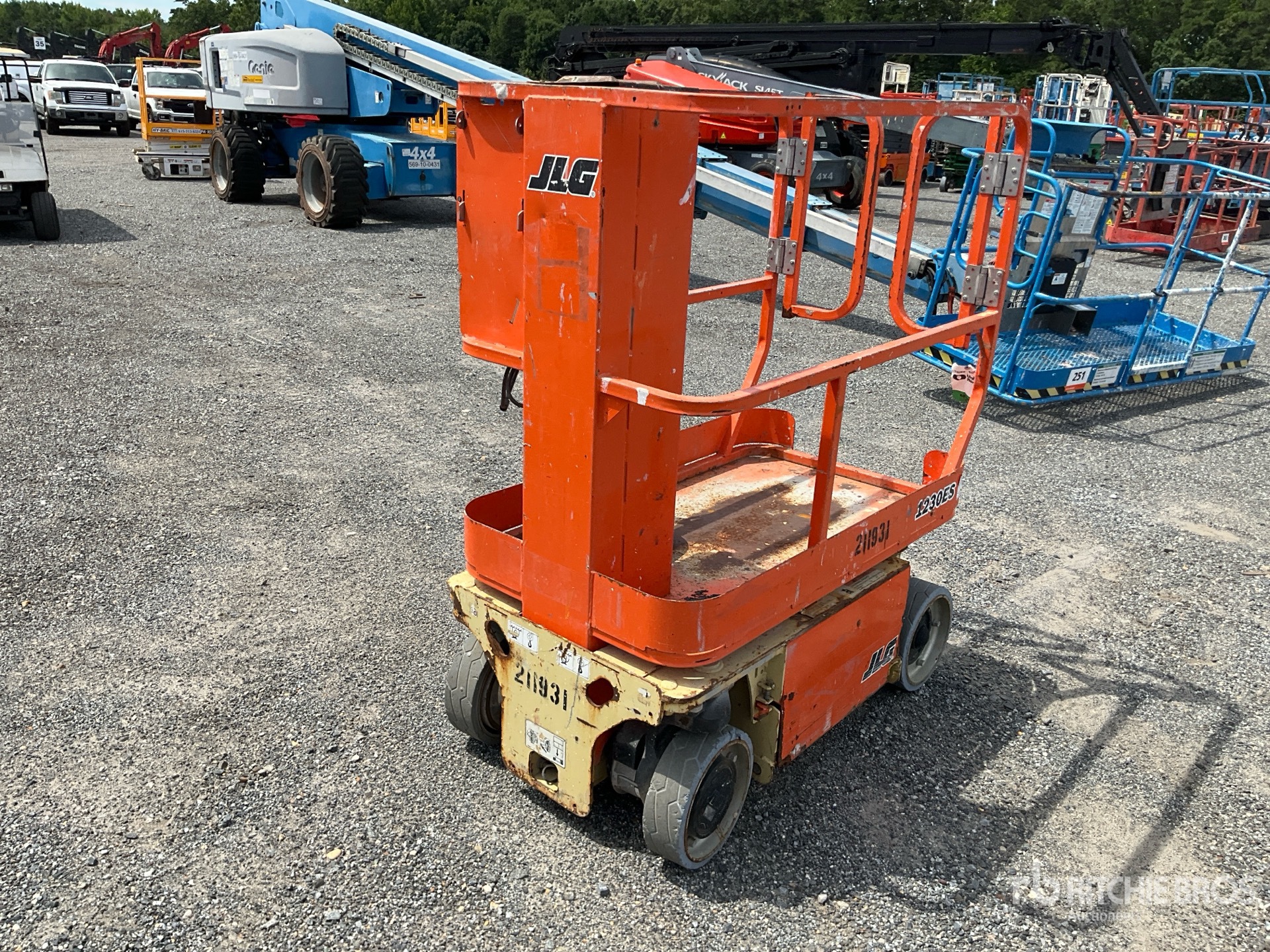 2018 JLG 1230ES Vertical Mast Lift