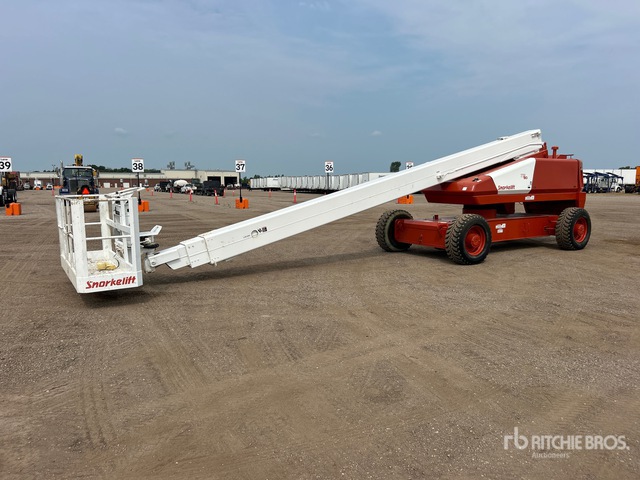 2007 Snorkel TB-80DZ 4WD Diesel Telescopic Boom Lift