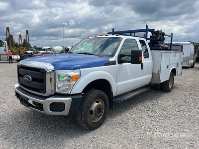 2016 Ford F-350 XL 4x4 Extended Cab Ciężarówka użytkowa