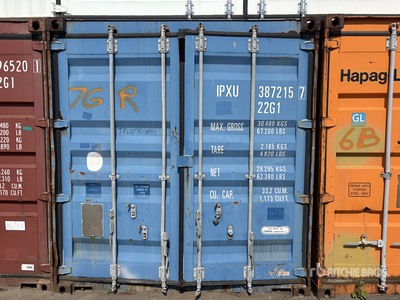 20' ft Shipping Container With 9600 Best Pro 7' T-Posts