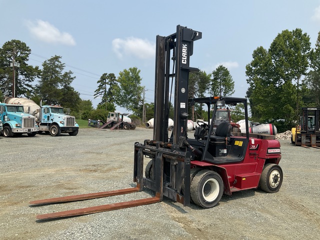 2016 Clark C75L 11900 lb Pneumatic Tire Forklift