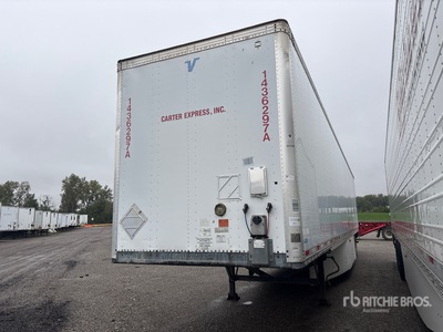 2014 Vanguard 53 ft x 96 in T/A Remolque de furgoneta