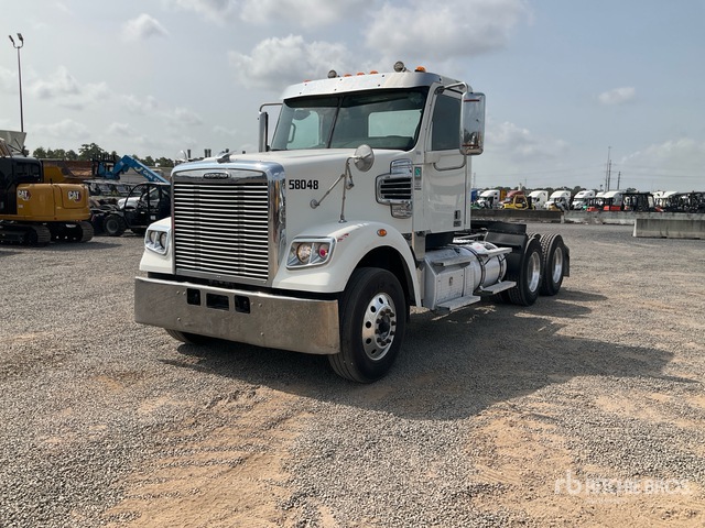 2020 Freightliner 122SD 6x4 T/A Day Cab Truck Tractor