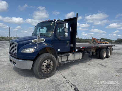 2013 Freightliner M2 106 6x4 Flatbed Truck