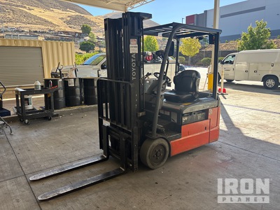 2016 Toyota 8FBE20U 3450 lb Electric Forklift