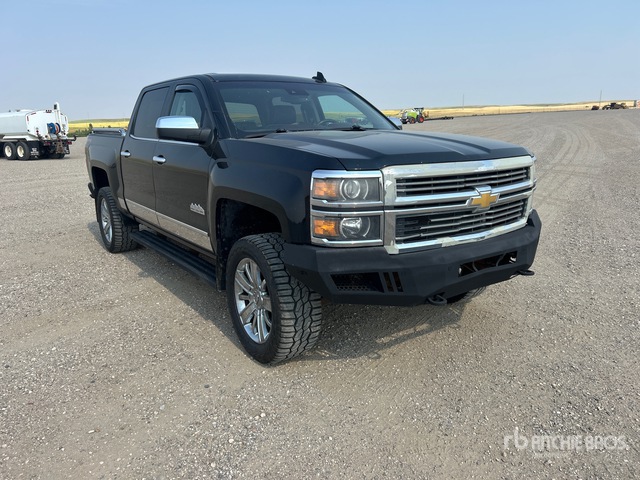 2015 Chevrolet Silverado 1500 High Country 4x4 Crew Cab Pickup