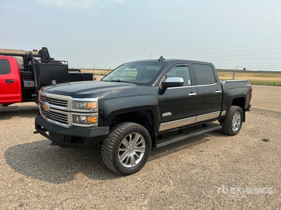 2015 Chevrolet Silverado 1500 High Country 4x4 Crew Cab Pickup