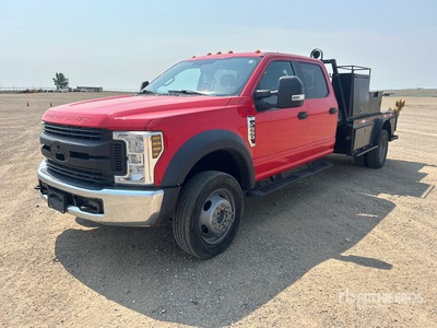 2018 Ford F-550 XL 4x4 Crew Cab Ciężarówka z płaską platformą