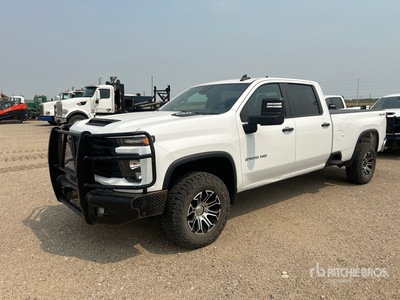 2023 Chevrolet Silverado 2500HD 4x4 Crew Cab Pickup