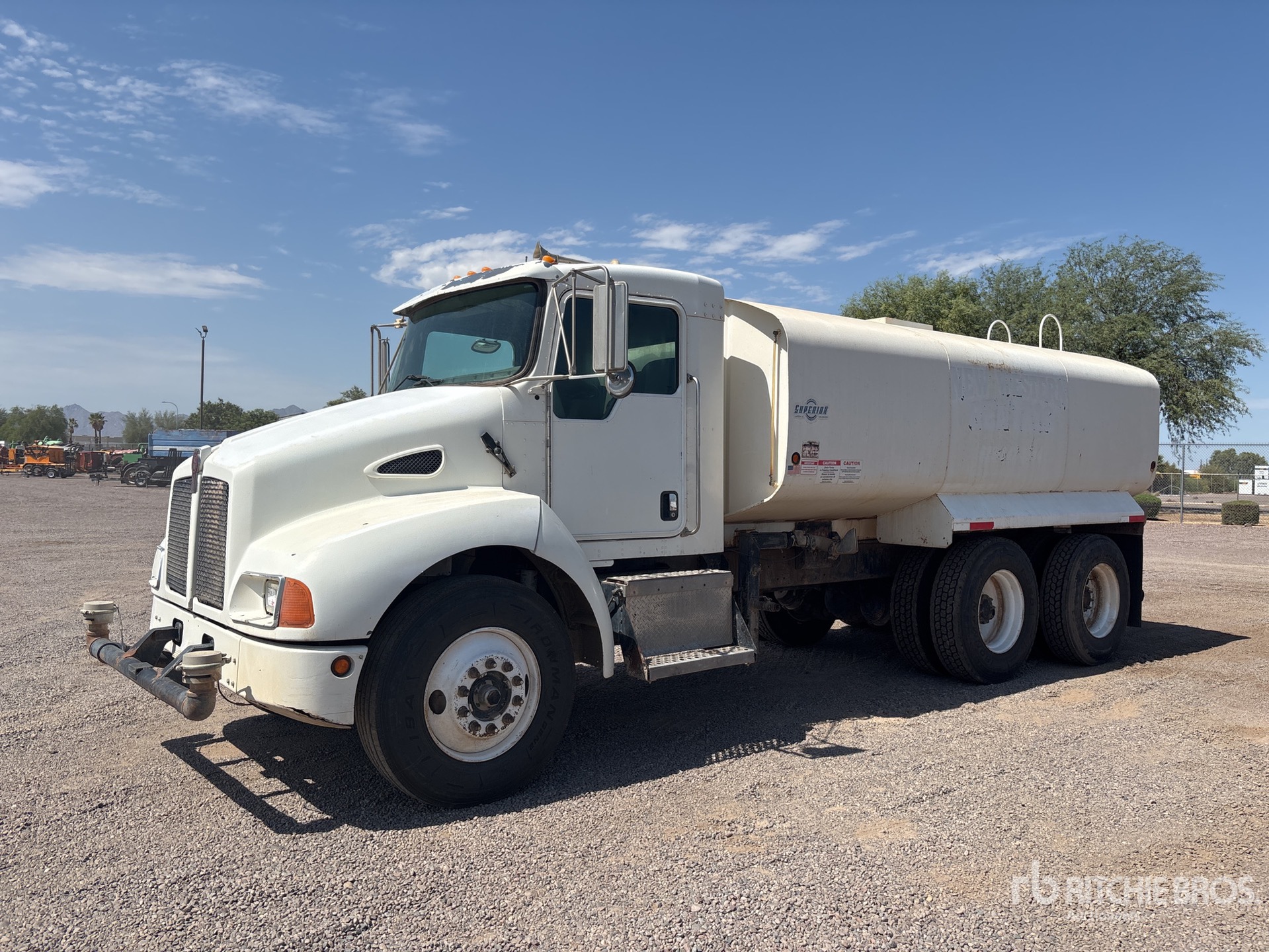 2007 Kenworth T300 4x2 Water Truck