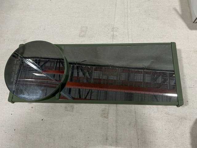 (88) Luverne Truck Equipment AA-52432-3 Vehicular Mirror Heads