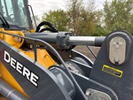 Hydraulics with Bucket Tilt Cylinders