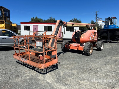JLG 4WD Diesel Articulating Boom Lift
