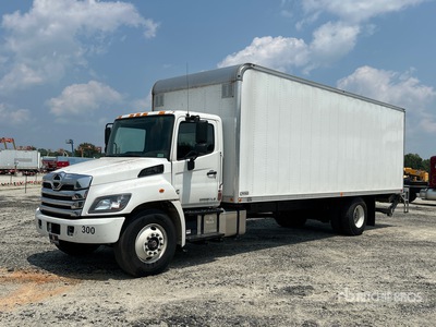 2026 Hino L6 4x2 Furgoneta caja cerrada