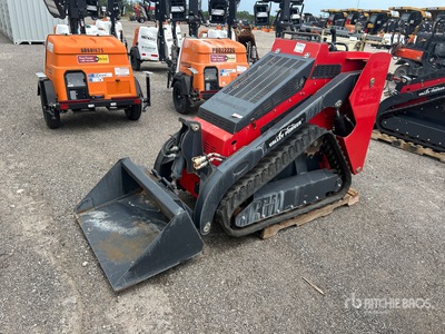Valley Pioneer SCL850 Kompaktowa ładowarka gąsienicowa