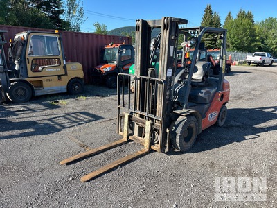Toyota 8FGU25 4500 lb Forklift