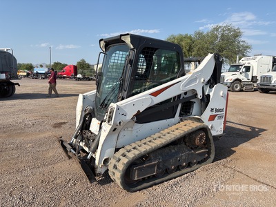2015 Bobcat T590 を見 Compact Track Loader