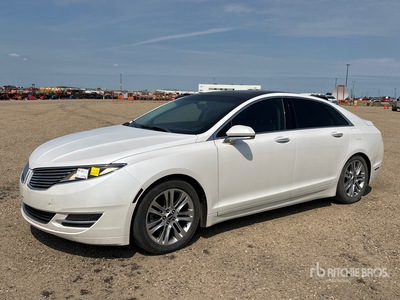 2014 Lincoln MKZ Automobile