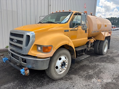 2005 Ford F-650 4x2 Water Truck (Inoperable)