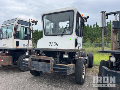 2001 Tico Trailer Bridge 4x2 Spotter Truck
