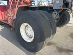 Podwozie with Right Front Tire