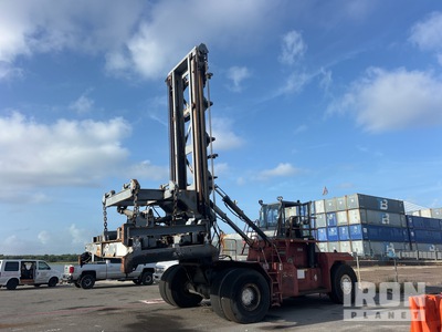 1996 Taylor 95000 lb Container Reach Stacker