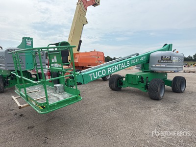 2016 Genie S40 4WD Diesel Telescopic Boom Lift