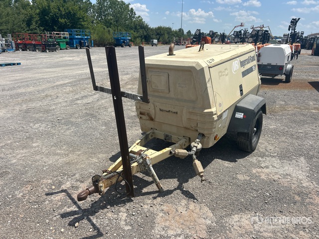 2006 Ingersoll Rand P185WIR 185 cfm Mobile Air Compressor