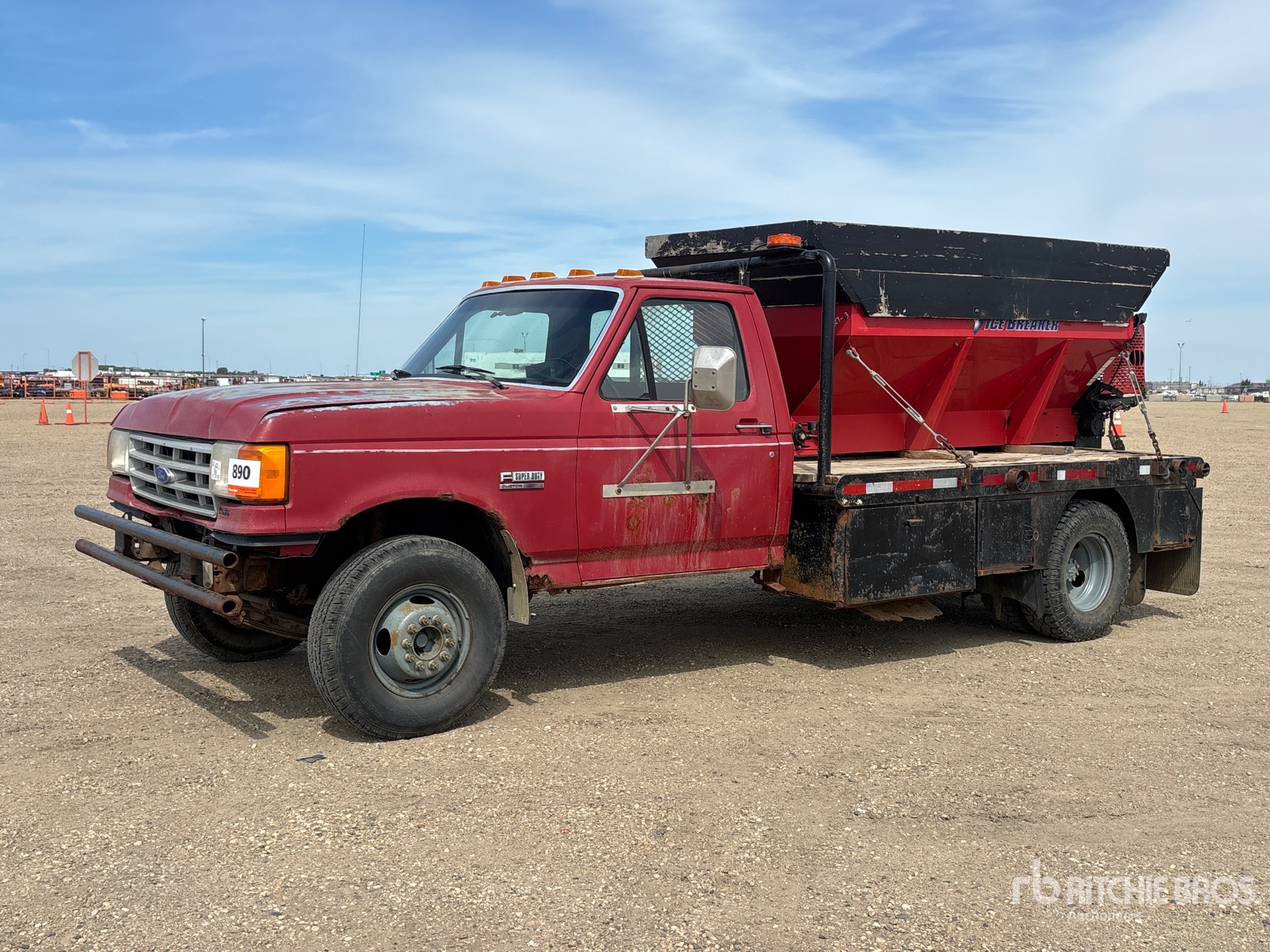 1990 Ford F-450 4x2 Flatbed Truck