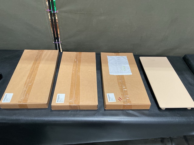 (64) BAE Systems 6435453-200M1 Battery Box Covers
