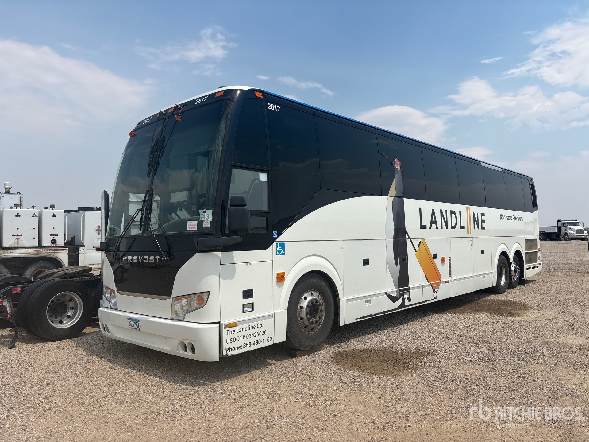 2015 Prevost H3 Coach 4x4 Transit Bus