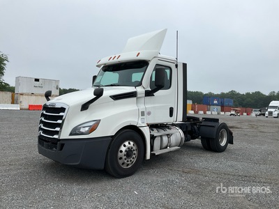 2020 Freightliner Cascadia 126 Day Cab Prime Mover
