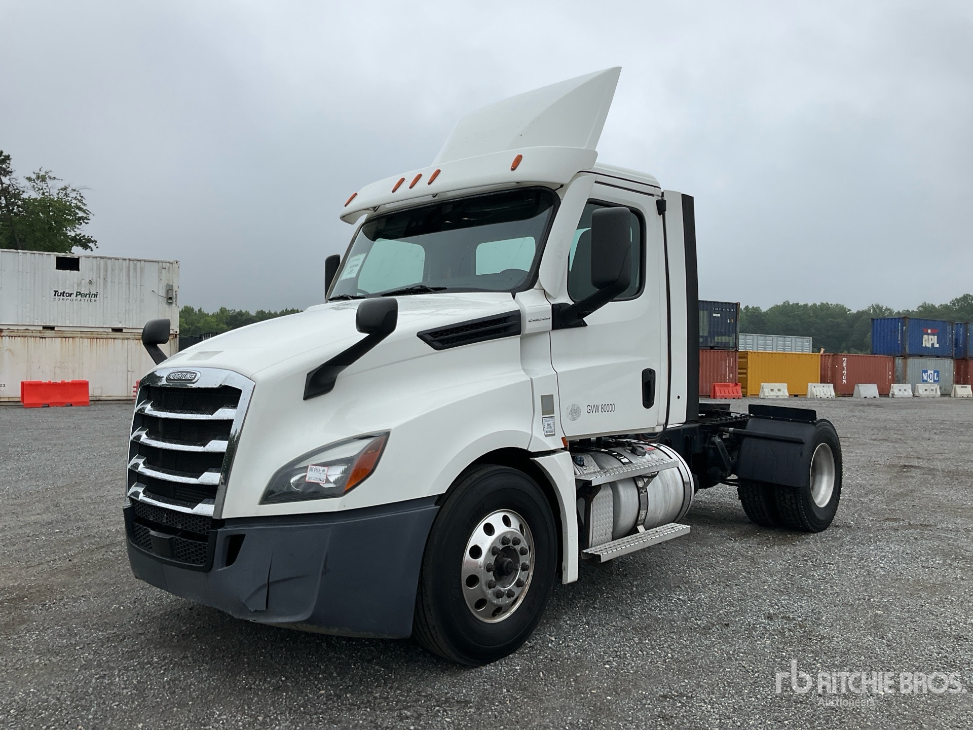 2020 Freightliner Cascadia 126 4x2 S/A Day Cab Truck Tractor