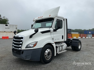 2020 Freightliner Cascadia 126 4x2 Day Cab Prime Mover
