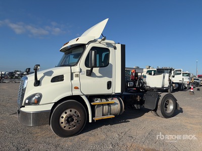 2017 Freightliner Cascadia 113 4x2 Tracteur Routier