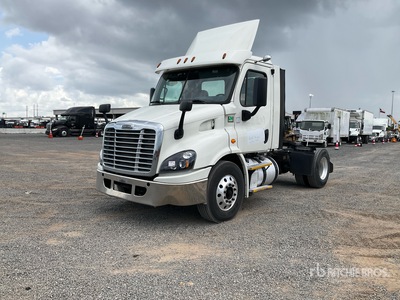 2017 Freightliner Cascadia 113 4x2 Tracteur Routier