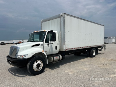2019 International 4300 4x2 Furgonetka