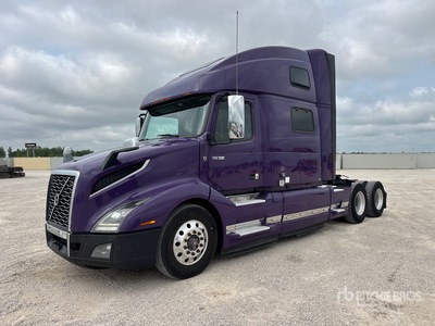 2019 Volvo VNL 6x4 Tracteur routier couchette
