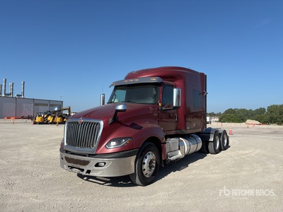 2019 International LT625 6x4 Cabeza Tractora Cabina Dormitorio