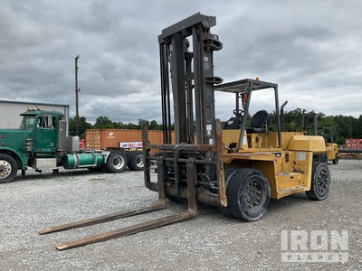 2006 Cat DP100 22000 lb Pneumatic Tire SP100 220 Chariot Élévateur