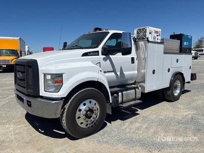 2023 Ford F-650 4x2 Service Truck