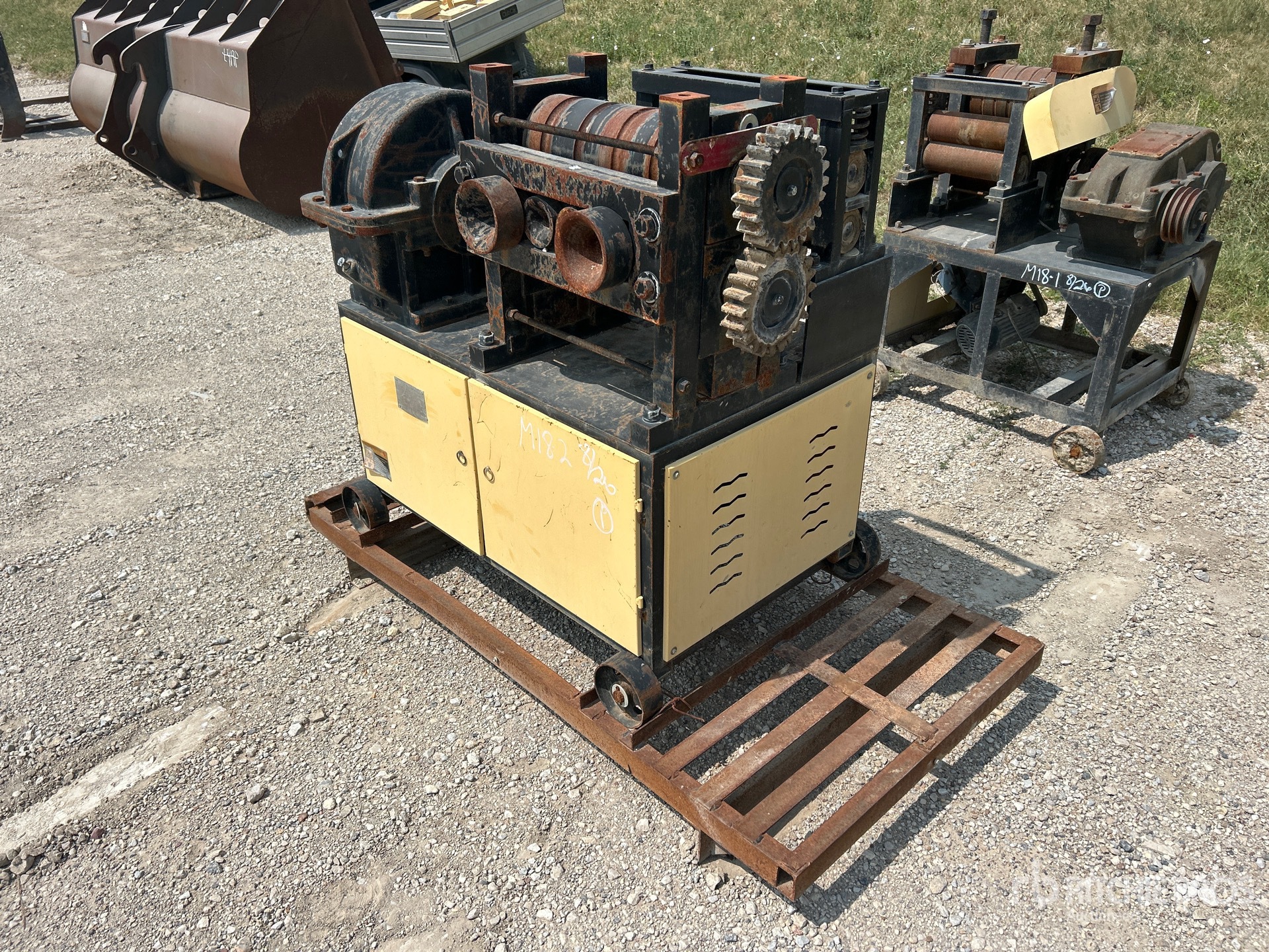 Rebar Straightener