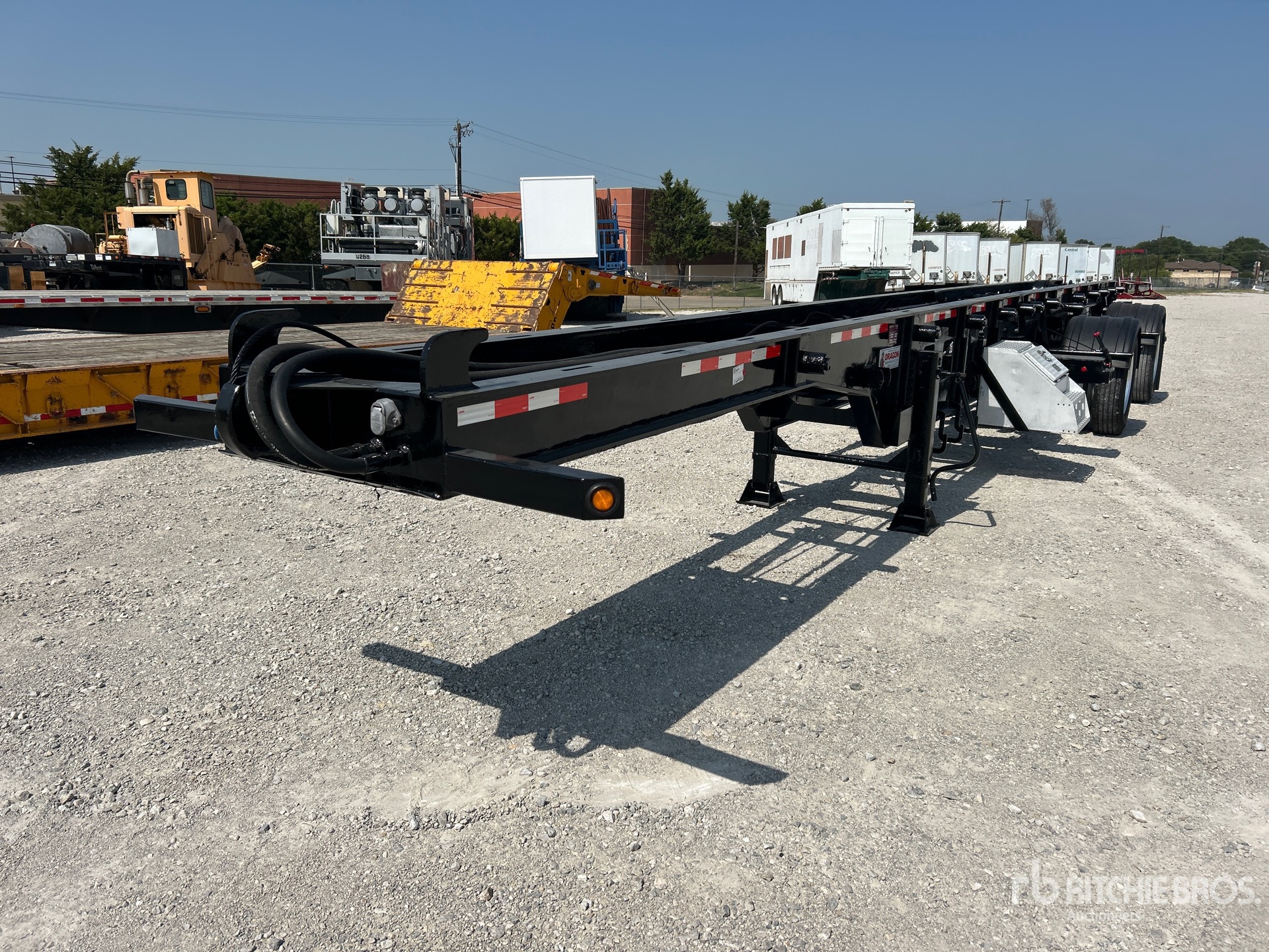 2011 Dragon TCT440 T/A Roll-Off Trailer