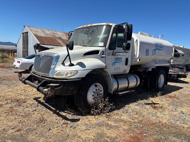 2013 International 4300 4x2 Water Truck (Inoperable)