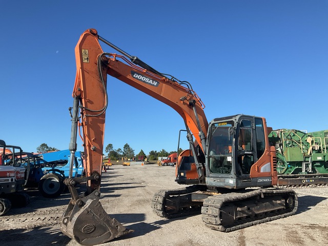 2017 Doosan DX140LCR-5 Tracked Excavator
