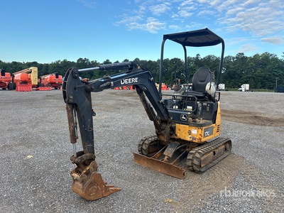 2016 John Deere 17G Mini Excavator