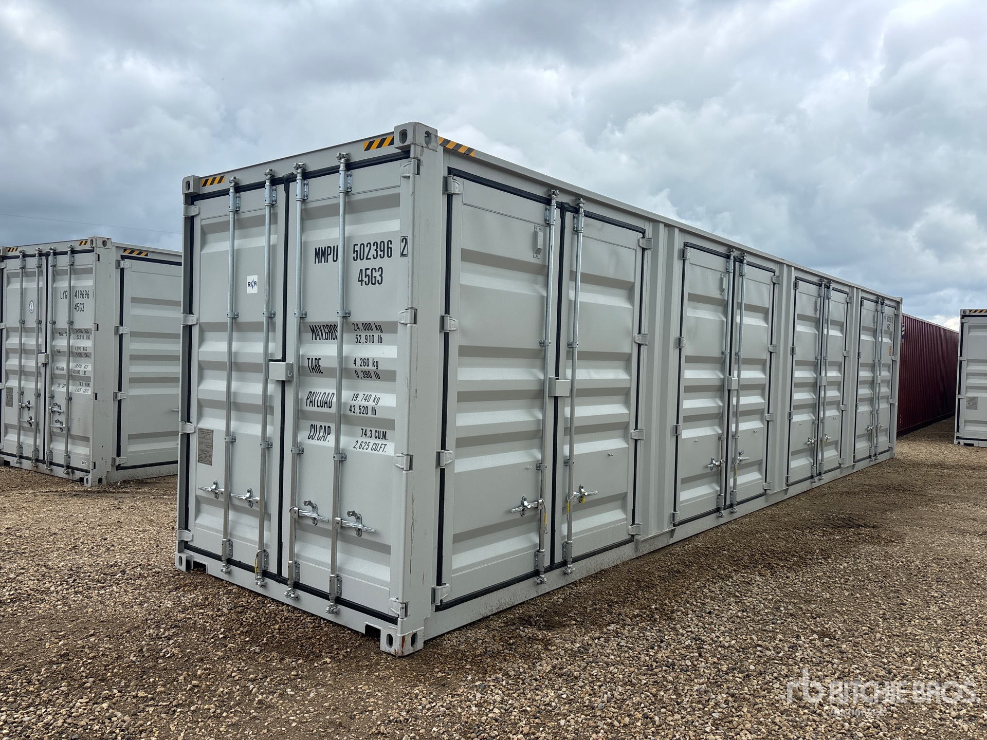 2026 40 ft High Cube Multi-Door Storage Container